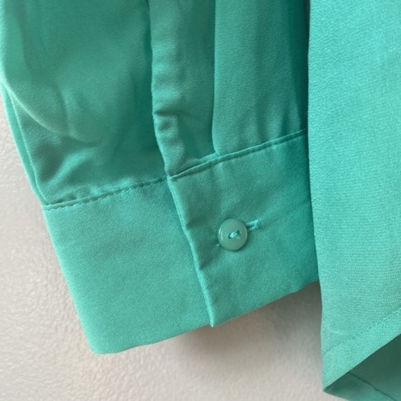 Mossimo Deep V Blouse - Picture 5 of 8